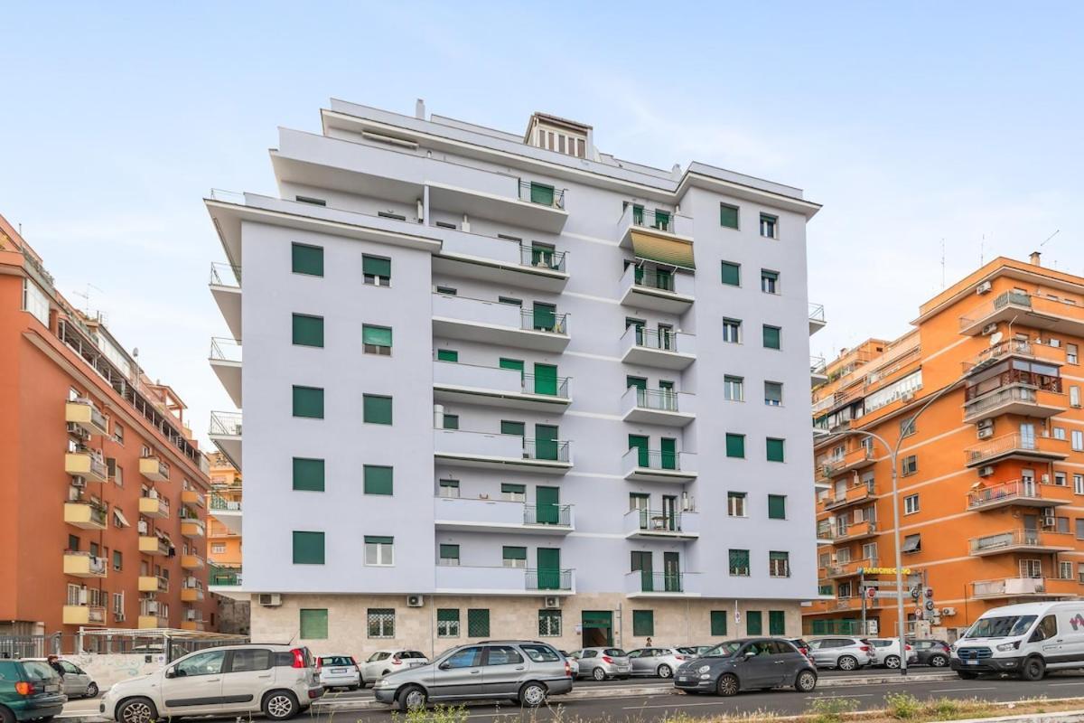 Design Apartment, Near Tiburtina Station Lägenhet Rom